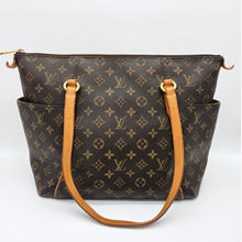 Load image into Gallery viewer, Authentic Totally MM