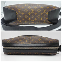 Load image into Gallery viewer, Authentic Torres Monogram Macassar