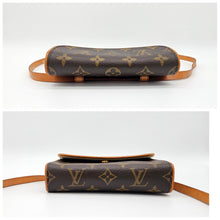 Load image into Gallery viewer, Authentic Pochette Florantine