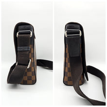 Load image into Gallery viewer, Authentic Damier Ebene District PM