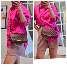 Load image into Gallery viewer, Authentic Damier Ebene Favorite # 4414M