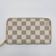 Load image into Gallery viewer, Authentic Damier Azur Compact Zippy Wallet