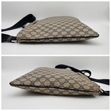 Load image into Gallery viewer, Authentic G G Plus Supreme Shoulder Bag