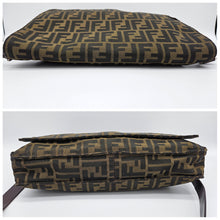 Load image into Gallery viewer, Authentic Zucca Messenger Bag