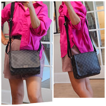 Load image into Gallery viewer, Authentic Damier Graphite District PM