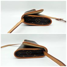 Load image into Gallery viewer, Authentic Pochette Twin GM