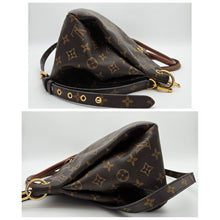 Load image into Gallery viewer, Authentic Monogram Pallas black