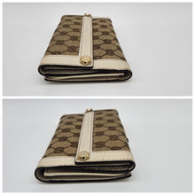 Load image into Gallery viewer, Authentic Gucci GG Charmy wallet #4261M