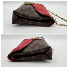 Load image into Gallery viewer, Authentic Monogram Pallas Chain