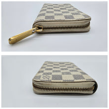 Load image into Gallery viewer, Authentic Damier Azur Compact Zippy Wallet