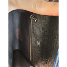 Load image into Gallery viewer, Authentic Epi Leather Clery