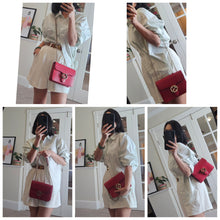 Load image into Gallery viewer, Authentic G G Interlocking G Shoulder Bag Red