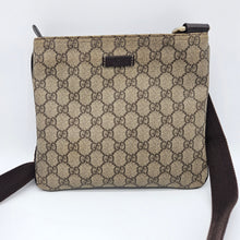 Load image into Gallery viewer, Authentic Gucci GG Supreme Shoulder Bag