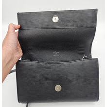 Load image into Gallery viewer, Authentic Epi Leather Clery Black