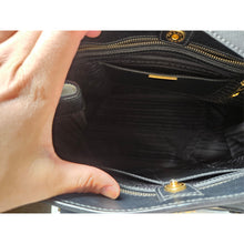 Load image into Gallery viewer, Authentic PradaSaffiano Tote Bag Black white