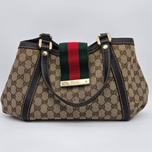 Load image into Gallery viewer, Authentic G G Shelly Tote