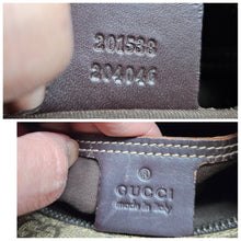 Load image into Gallery viewer, Authentic Gucci GG Supreme Shoulder Bag