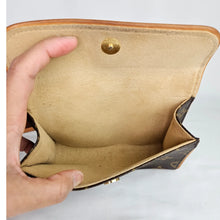 Load image into Gallery viewer, Authentic Pochette Florentine
