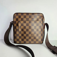 Load image into Gallery viewer, Authentic Damier Ebene Olav PM
