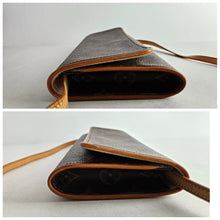 Load image into Gallery viewer, Authentic Pochette Twin GM
