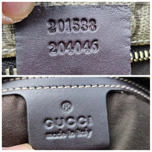 Load image into Gallery viewer, Authentic G G Supreme Shoulder Bag
