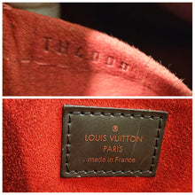 Load image into Gallery viewer, Authentic Damier Ebene Trevi PM
