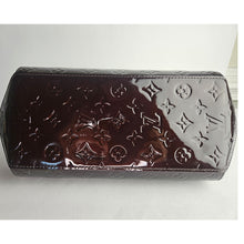 Load image into Gallery viewer, Authentic Vernis Sherwood PM
