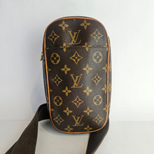 Load image into Gallery viewer, Authentic Pochette Gange
