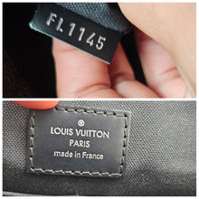 Load image into Gallery viewer, Authentic Damier Graphite District PM

