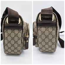 Load image into Gallery viewer, Authentic G G Supreme Shoulder Bag
