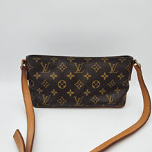 Load image into Gallery viewer, Authentic Monogram Trotteur
