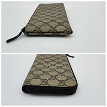 Load image into Gallery viewer, Authentic G G Zip Around Continental Wallet
