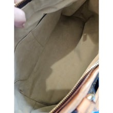 Load image into Gallery viewer, Authentic Boetie MM
