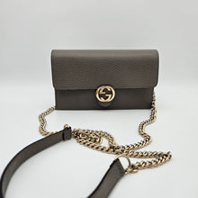 Load image into Gallery viewer, Authentic G G Interlocking G Small # 4411M
