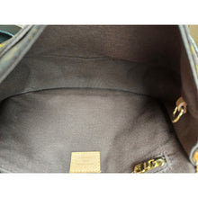 Load image into Gallery viewer, Authentic Menilmontant PM
