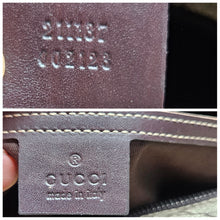 Load image into Gallery viewer, Authentic G G Supreme Tote Bag
