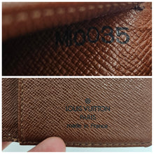 Load image into Gallery viewer, Authentic Organizer de Poshe Card Case
