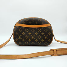 Load image into Gallery viewer, Authentic Monogram Blois
