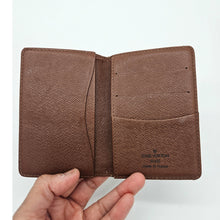 Load image into Gallery viewer, Authentic Organizer de Poshe Card Case
