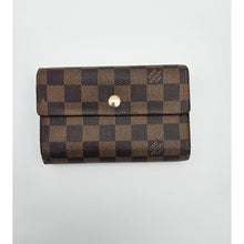 Load image into Gallery viewer, Authentic Damier Ebene Alexandra Wallet
