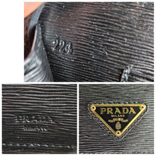 Load image into Gallery viewer, Authentic Portafoglio Tracolla Wallet on strap
