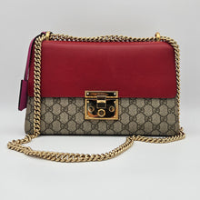 Load image into Gallery viewer, Authentic G G Supreme Podlock Medium Shoulder Bag
