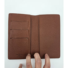 Load image into Gallery viewer, Authentic Porte Valeur Cartes Credit
