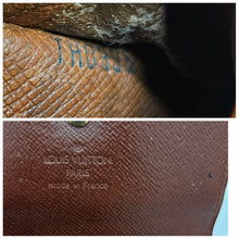 Load image into Gallery viewer, Authentic Porte Monnaie Billets Cartes Credit wallet
