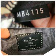 Load image into Gallery viewer, Authentic Damier Graphite Ambler
