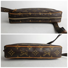 Load image into Gallery viewer, Authentic Pochette Marly Bandouliere
